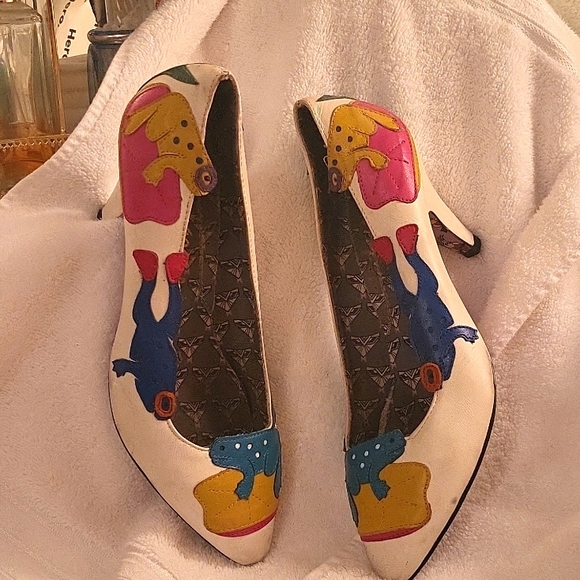 Irregular Choice Shoes - Irregular Choice Frog Heels. Sz 38.5